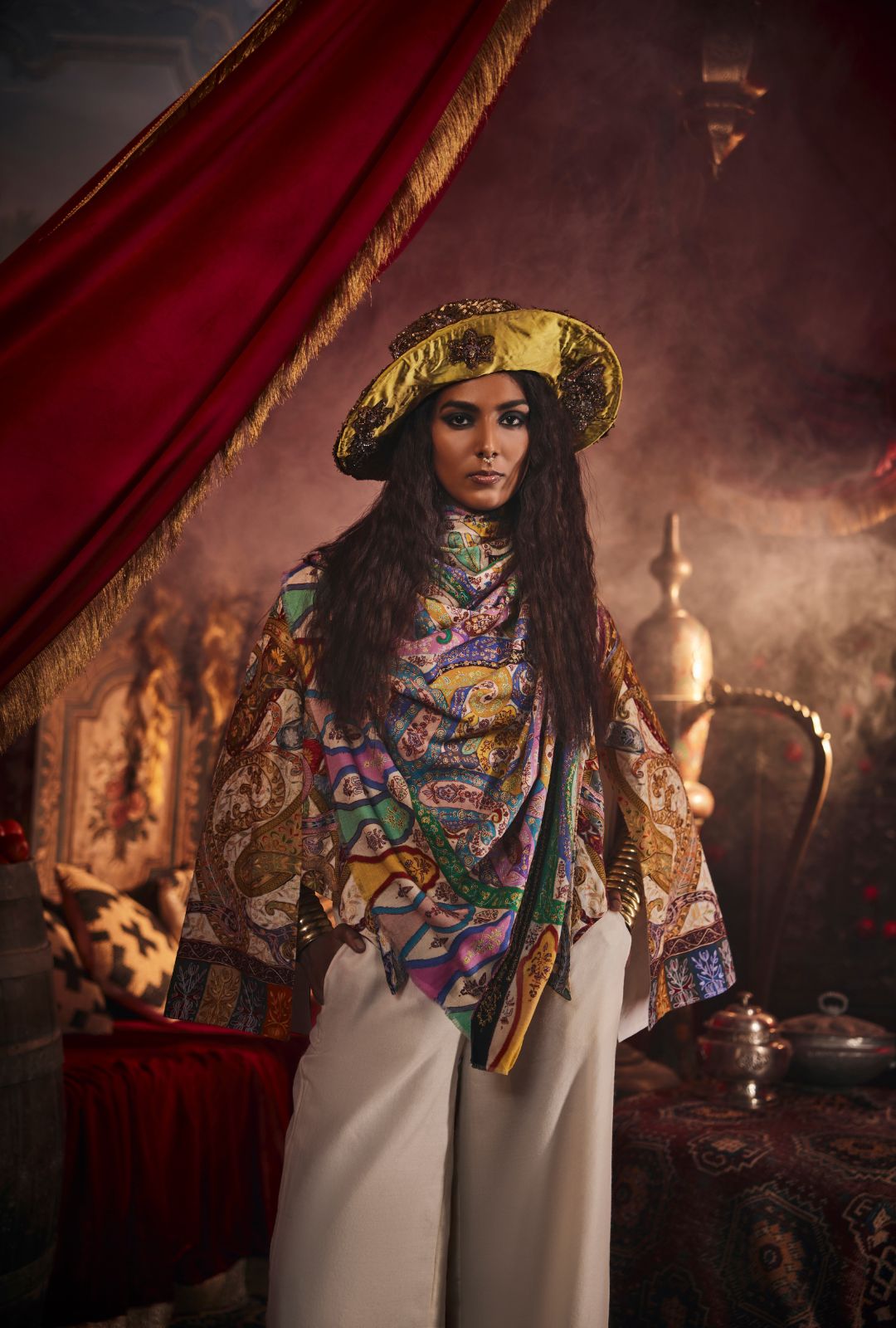 Pashtush - Leading Brand of Shawls and Scarves for Men & Women