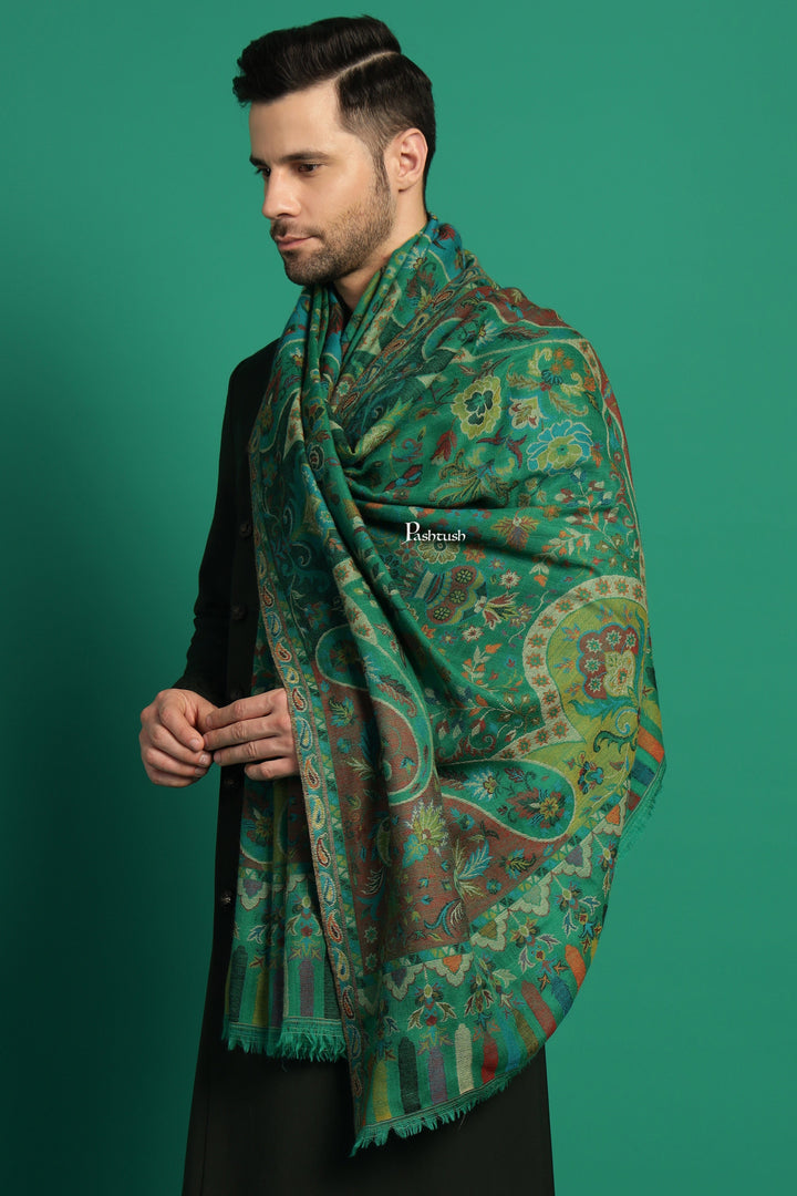 Pashtush India Gift Pack Pashtush His and Her Gift Set of 100% Pure Wool Stoles, Green and Black, Packaged in Keepsake Wooden Chester Gift Box