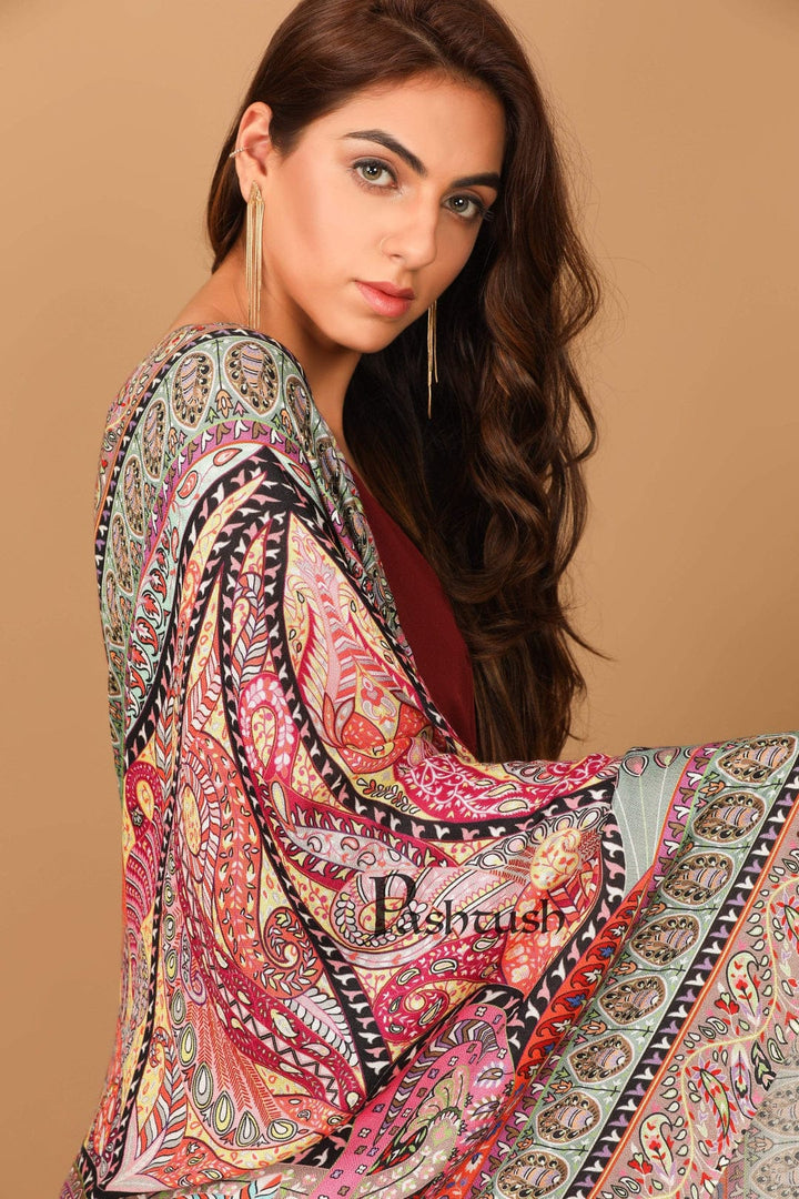 Pashtush India Gift Pack Pashtush His and Her Gift Set of Bamboo Stoles, Multicoloured, Packaged in Keepsake Wooden Chester Gift Box