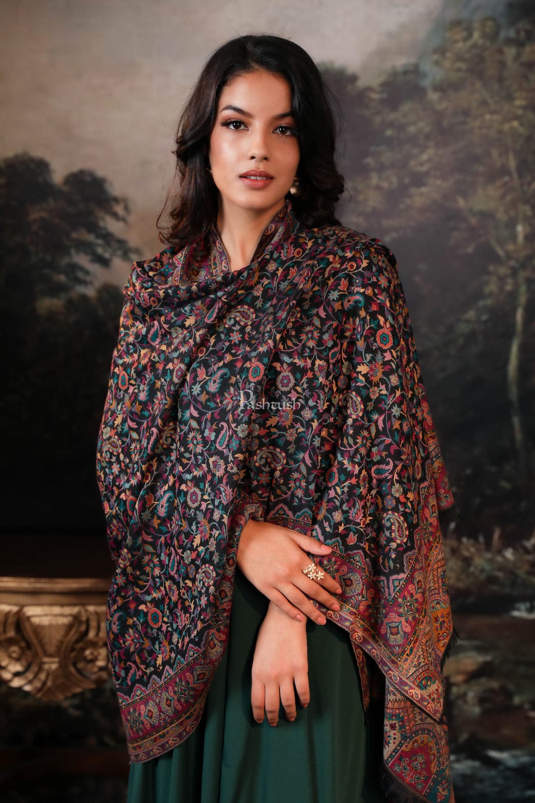 Pashtush India Gift Pack Pashtush His And Her Gift Set of Mens Stole and Womens Shawl, Premium Gift Box Packaging, Black