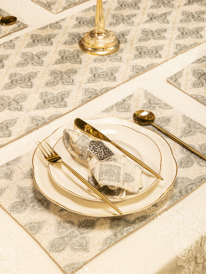 Pashtush India Gift Pack Pashtush Luxury Table Runner with Mats Set, Twilight Collection, Ivory