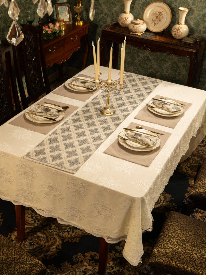 Pashtush India Gift Pack Pashtush Luxury Table Runner with Mats Set, Twilight Collection, Ivory