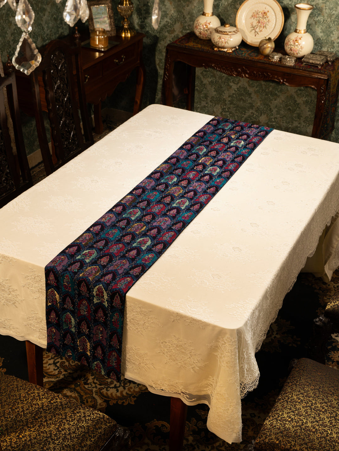 Pashtush India Gift Pack Pashtush Luxury Table Runner with Mats Set, Twilight Collection, Multicolour