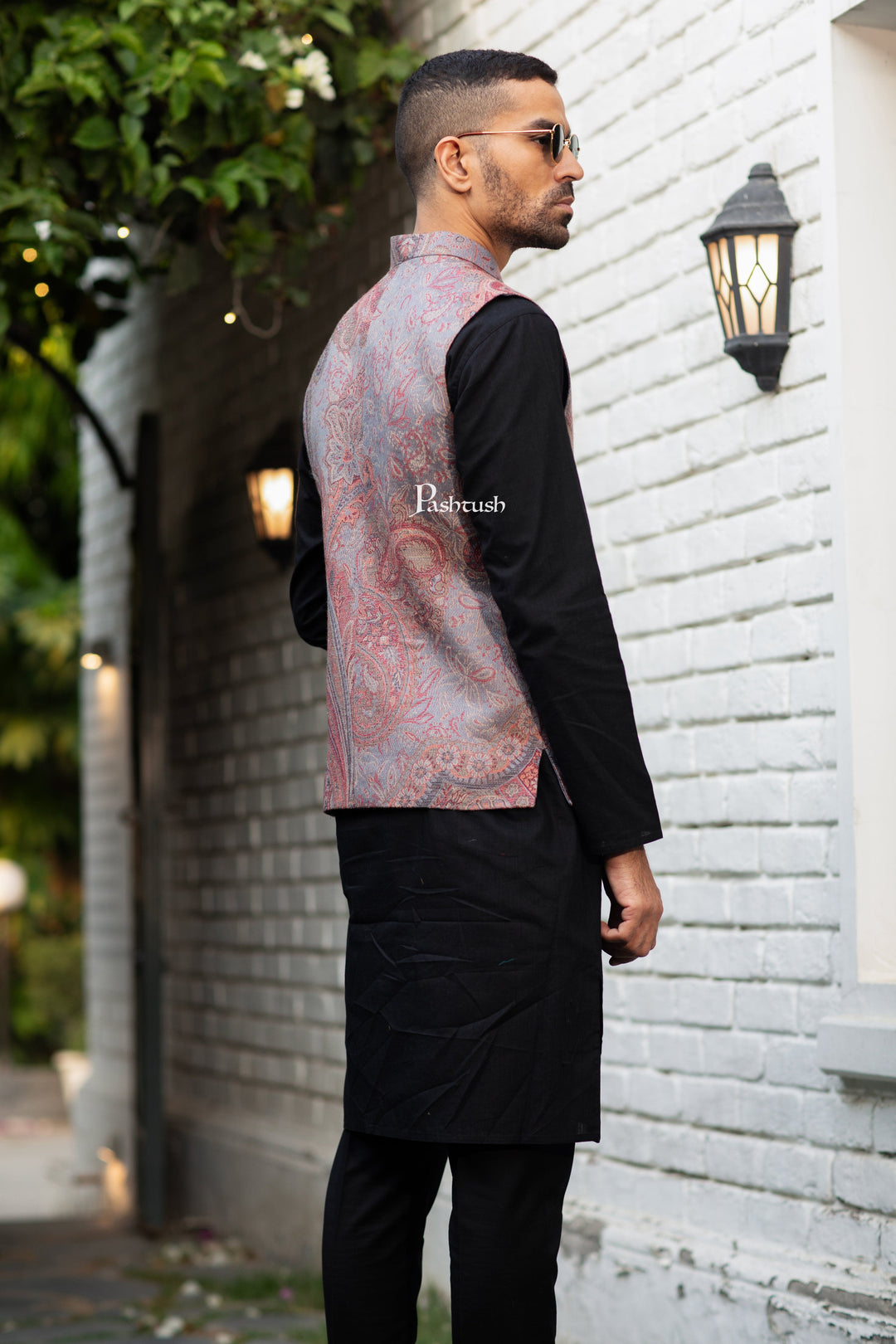 Pashtush India Coats &amp; Jackets Pashtush Mens Woven Jacquard Structured Waistcoat, Slim Fit, Melange Grey