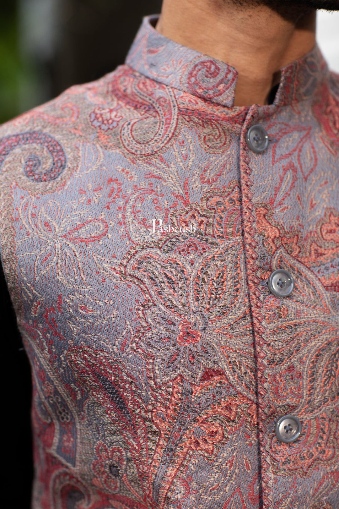 Pashtush India Coats &amp; Jackets Pashtush Mens Woven Jacquard Structured Waistcoat, Slim Fit, Melange Grey