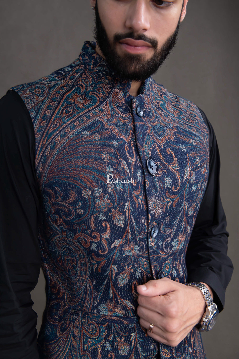 Pashtush India Coats & Jackets PASHTUSH MENS WOVEN JACQUARD WAISTCOAT, STRUCTURED SLIM FIT, NAVY BLUE