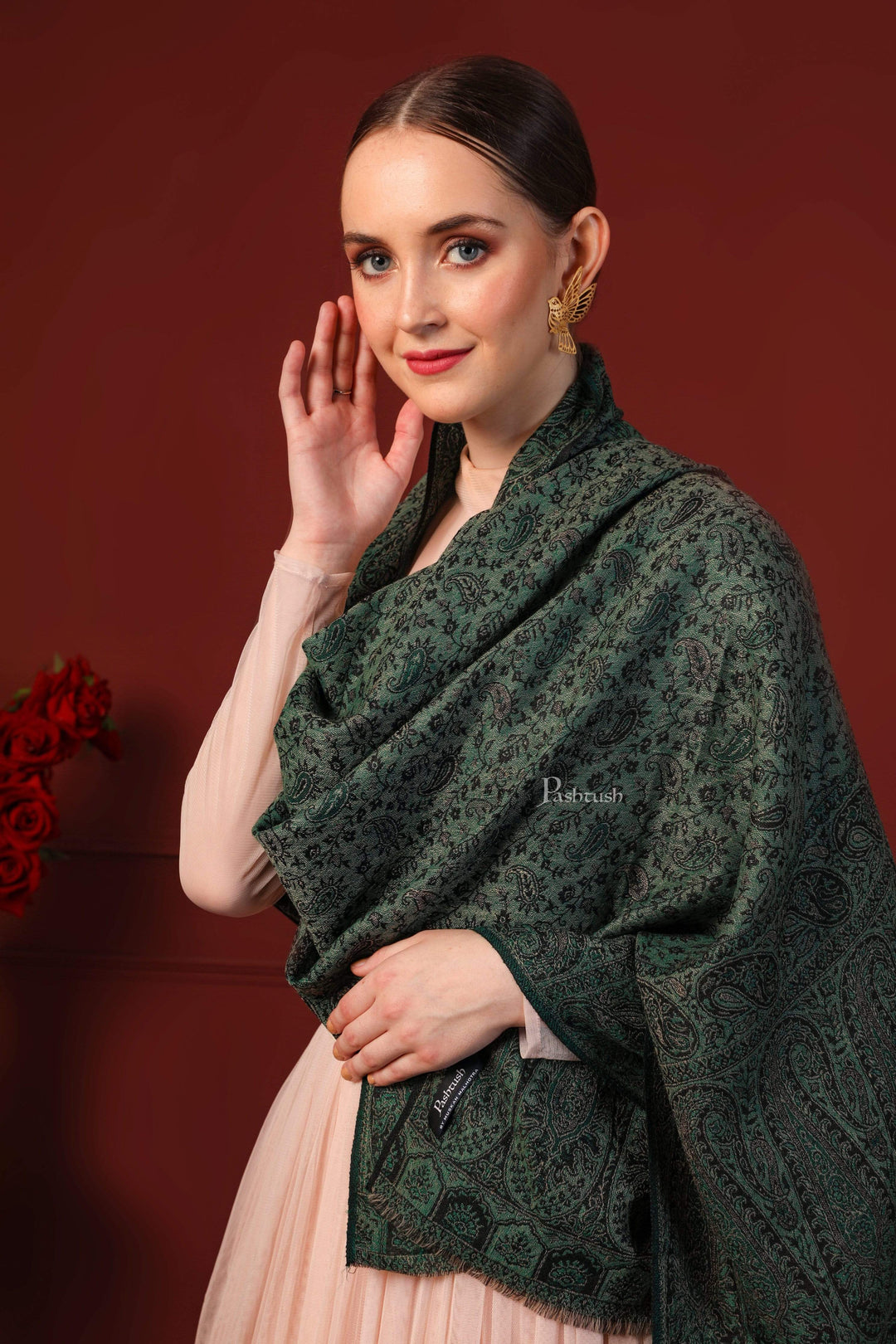 Pashtush India 70x200 Pashtush Women's Ethnic Weave Stole, Fine Wool, bottle green
