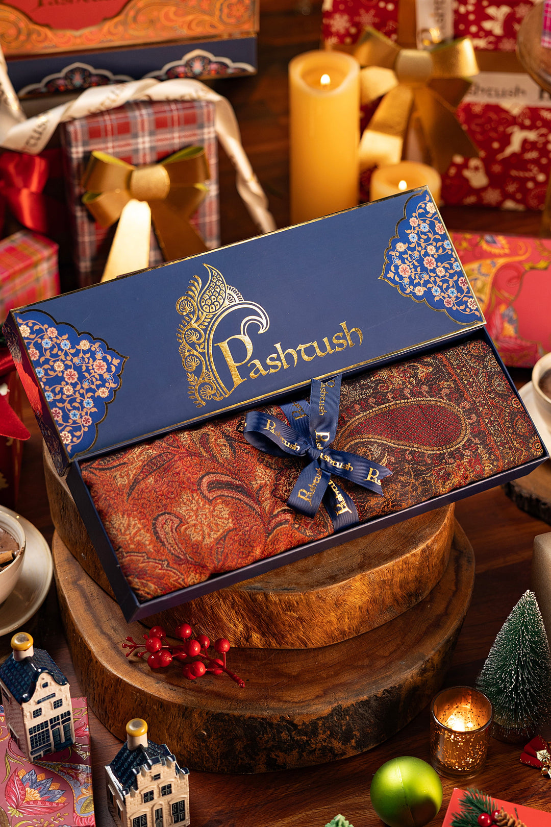 Pashtush India Gift Pack Pashtush Women'S Jamawar Shawl, Faux Pashmina, Black