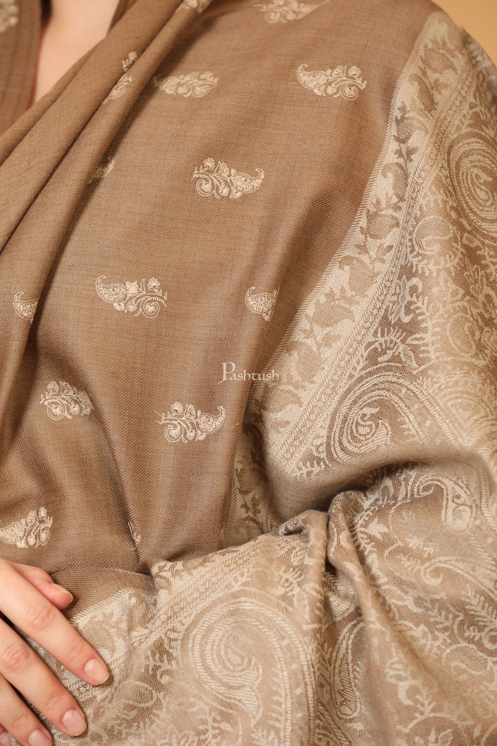 Pashtush India Womens Shawls Pashtush Womens Embroidery Shawl, Tone on Tone Jacquard Palla, Fine Wool, Beige