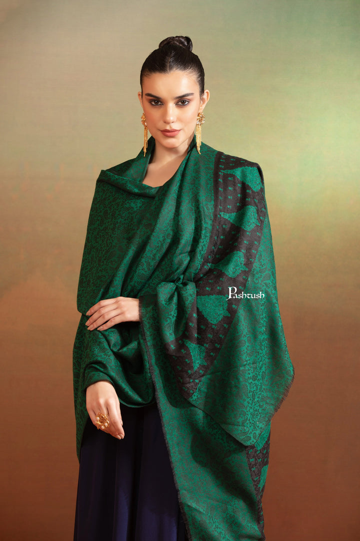 Pashtush India Womens Shawls Pashtush Womens Extra Fine Wool Shawl, Pasiley Embroidery Palla Design, Green
