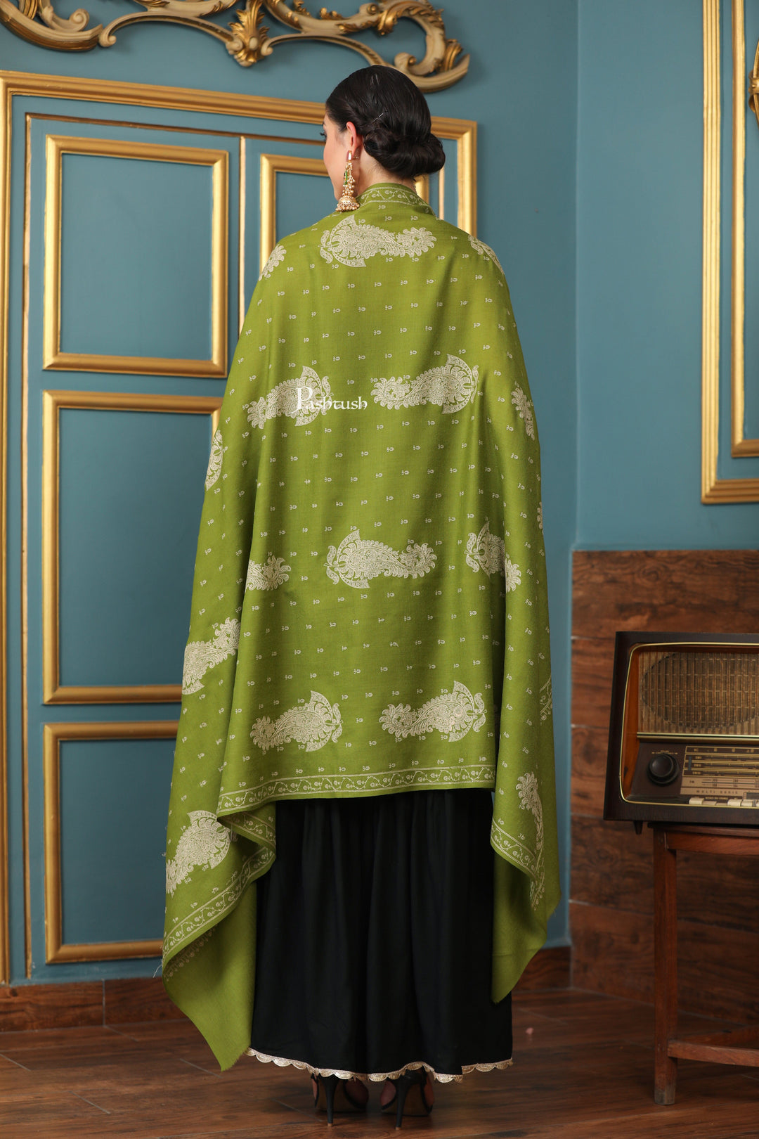 Pashtush India Womens Shawls Pashtush Womens Extra Fine Wool Shawl, Tone And Tone Ambi Design, Olive Green