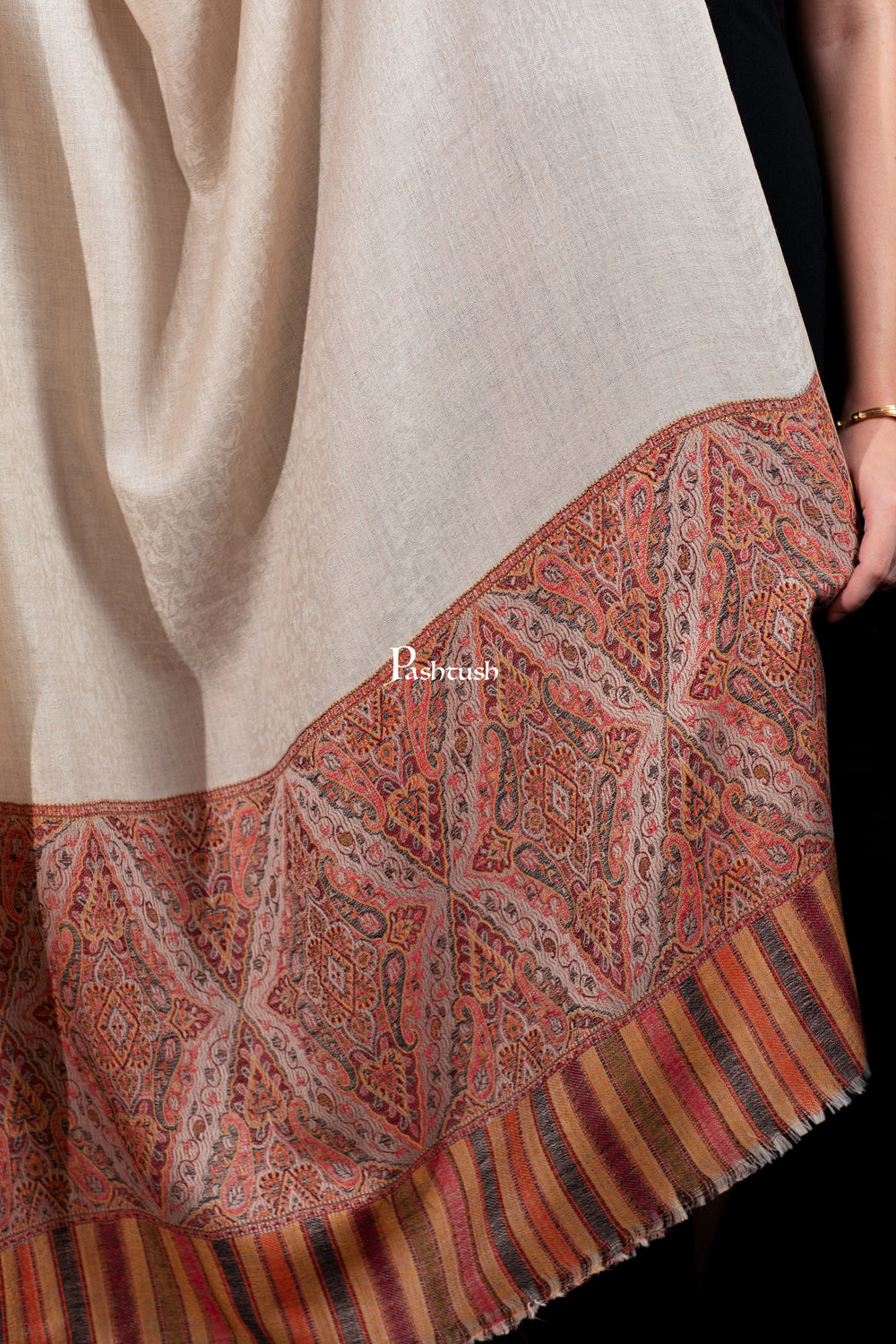 Pashtush India Womens Shawls Pashtush Womens Extra Fine Wool Shawl, Woven Palla, Aztec  Design, Beige