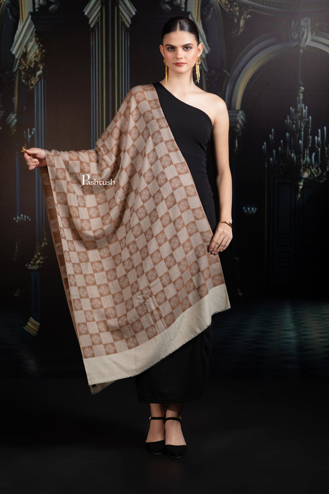 Pashtush India womens scarf and Stoles Pashtush Womens Extra Fine Wool Stole, Checkered Design, Coffee And Beige