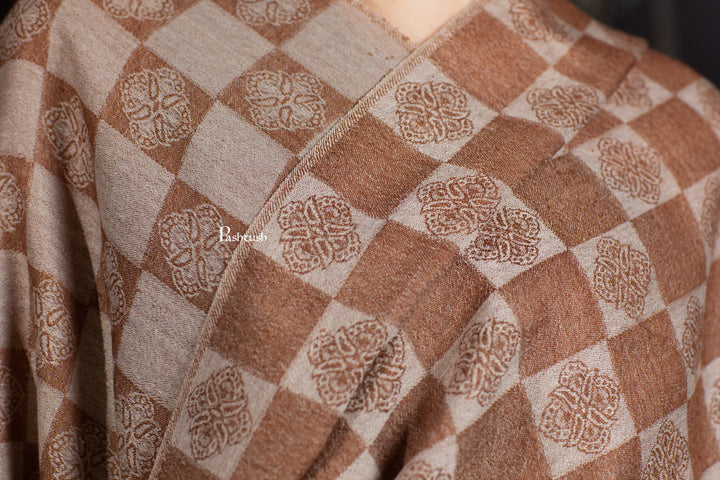 Pashtush India womens scarf and Stoles Pashtush Womens Extra Fine Wool Stole, Checkered Design, Coffee And Beige