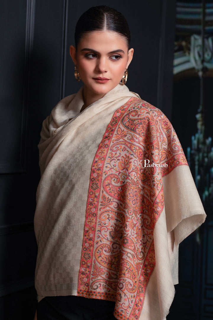 Pashtush India womens scarf and Stoles Pashtush Womens Extra Fine Wool Stole, Paisley Palla Design, Beige