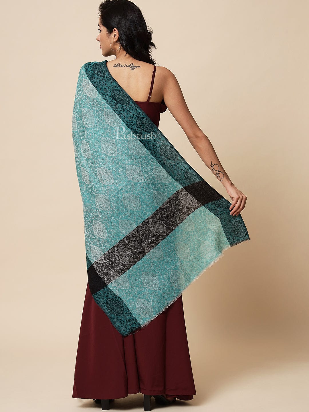 Pashtush India Womens Stoles and Scarves Scarf Pashtush Womens Fine Wool, Extra Soft and Warm Paisley Weave Scarf, Sea Green and Black