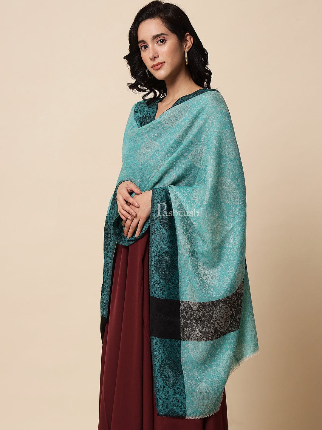 Pashtush India Womens Stoles and Scarves Scarf Pashtush Womens Fine Wool, Extra Soft and Warm Paisley Weave Scarf, Sea Green and Black