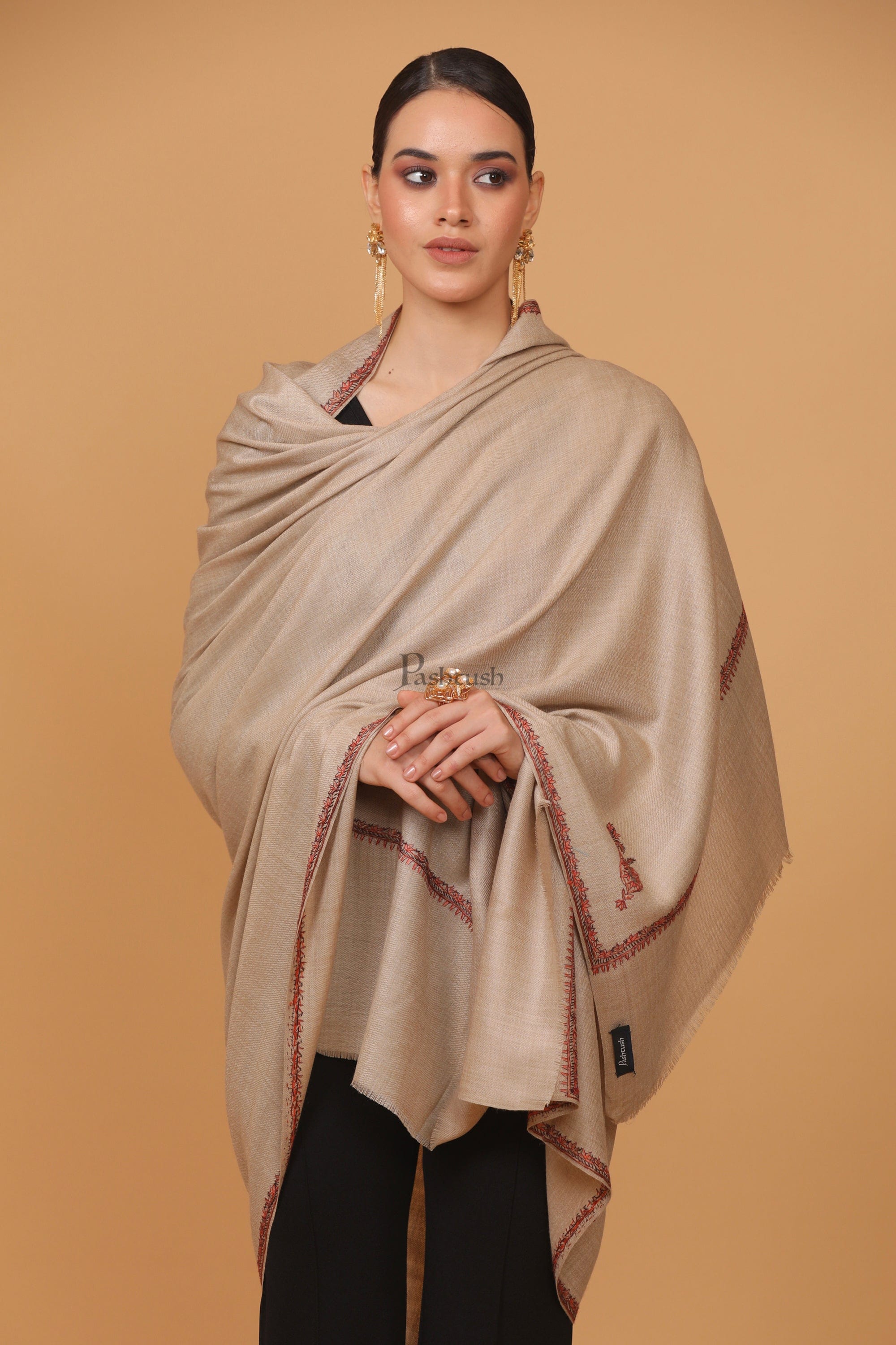 reet mahal wool embroidered women shawl