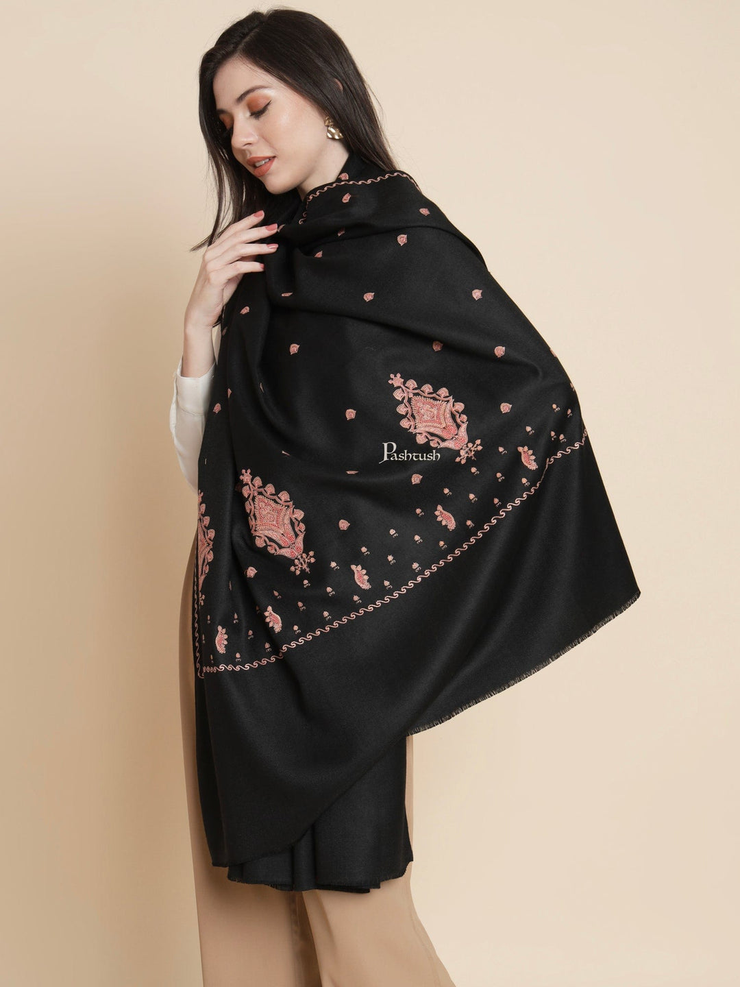 Pashtush India Womens Stoles and Scarves Scarf Pashtush womens Fine Wool shawl, pasiley design, Black