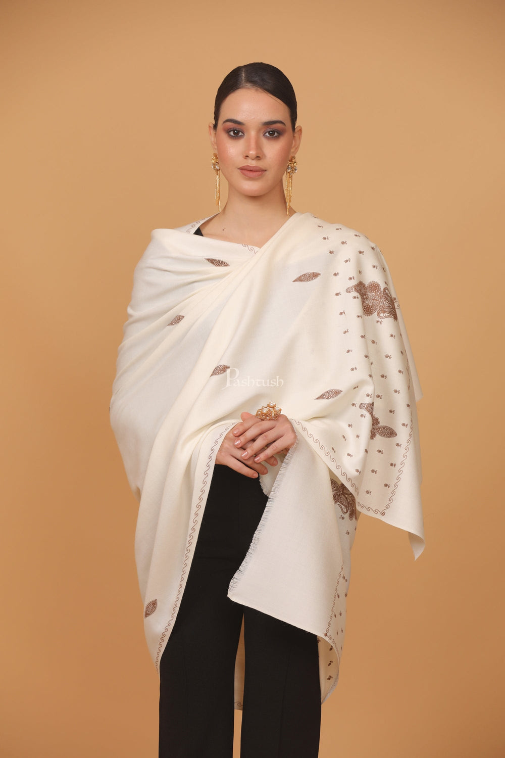 Pashtush India Womens Stoles and Scarves Scarf Pashtush womens Fine Wool shawl, tone and tone palla embroidery paisley design, Ivory