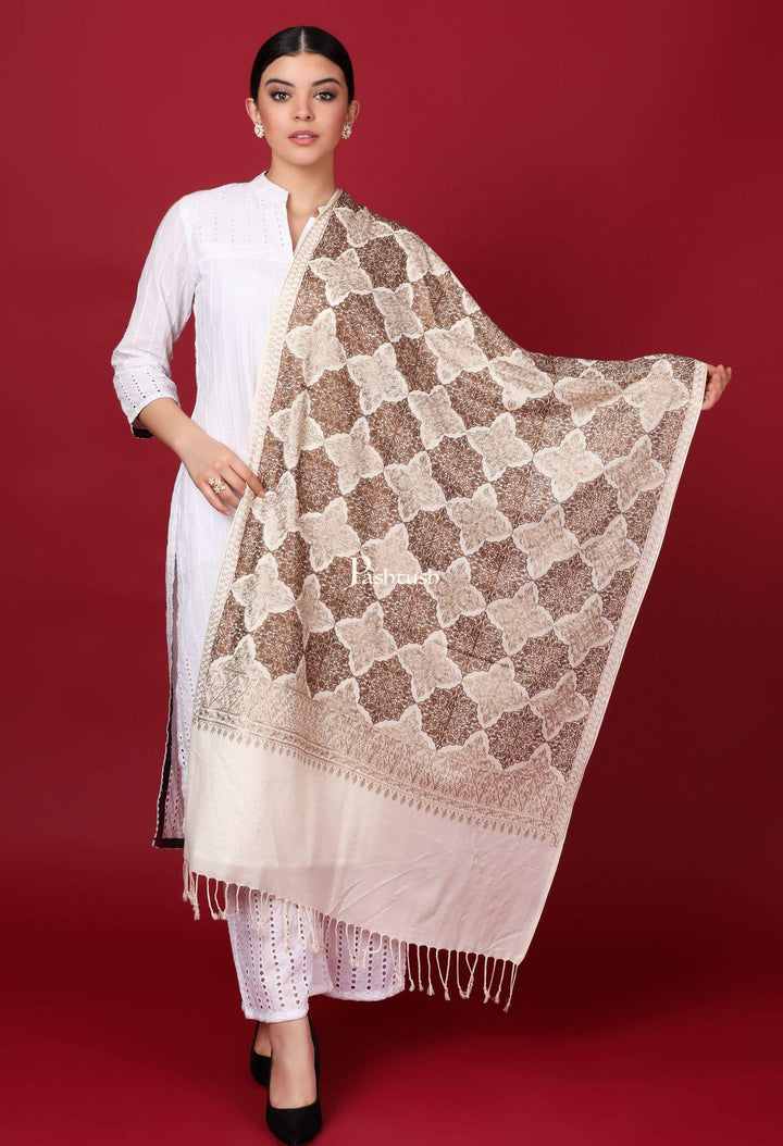Pashtush Store Stole Pashtush Womens Fine Woollen, Silky Nalki Embroidery Needlework Stole, White
