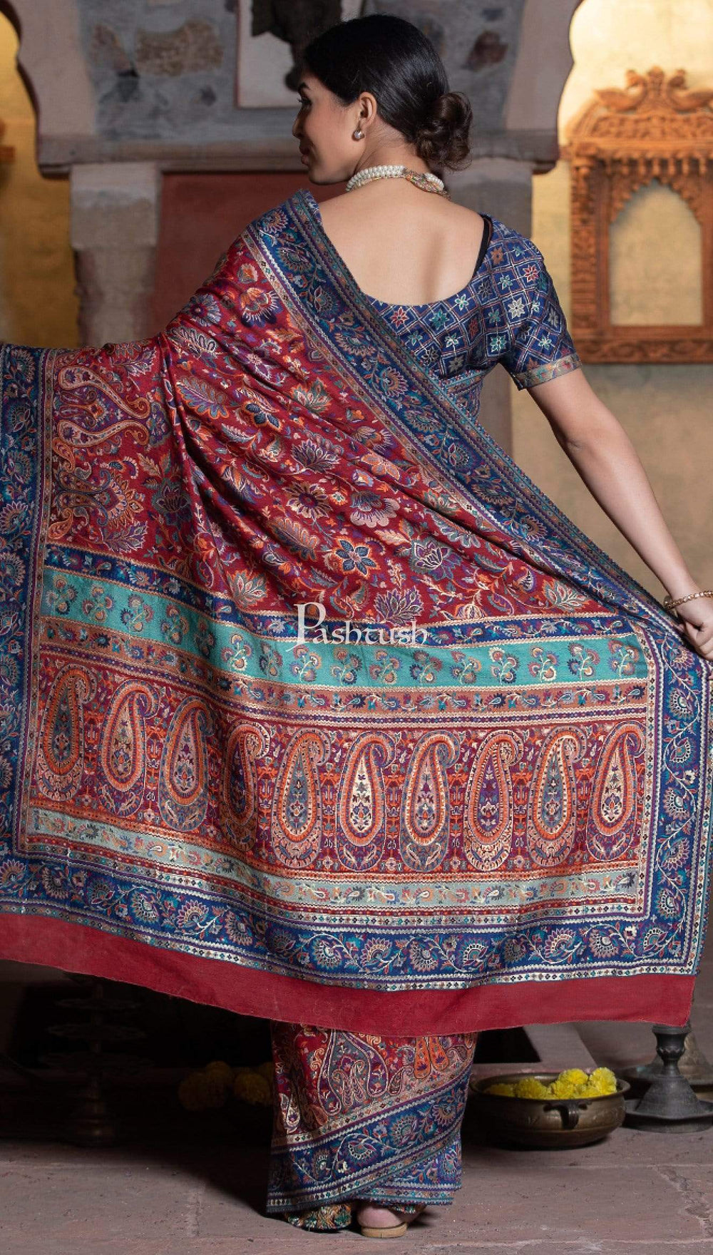 Pashtush Shawl Store 5.80 m x 1 m Pashtush Womens Saree, Kaani Weave, Extra Fine Silk, Deep Blue and Crimson