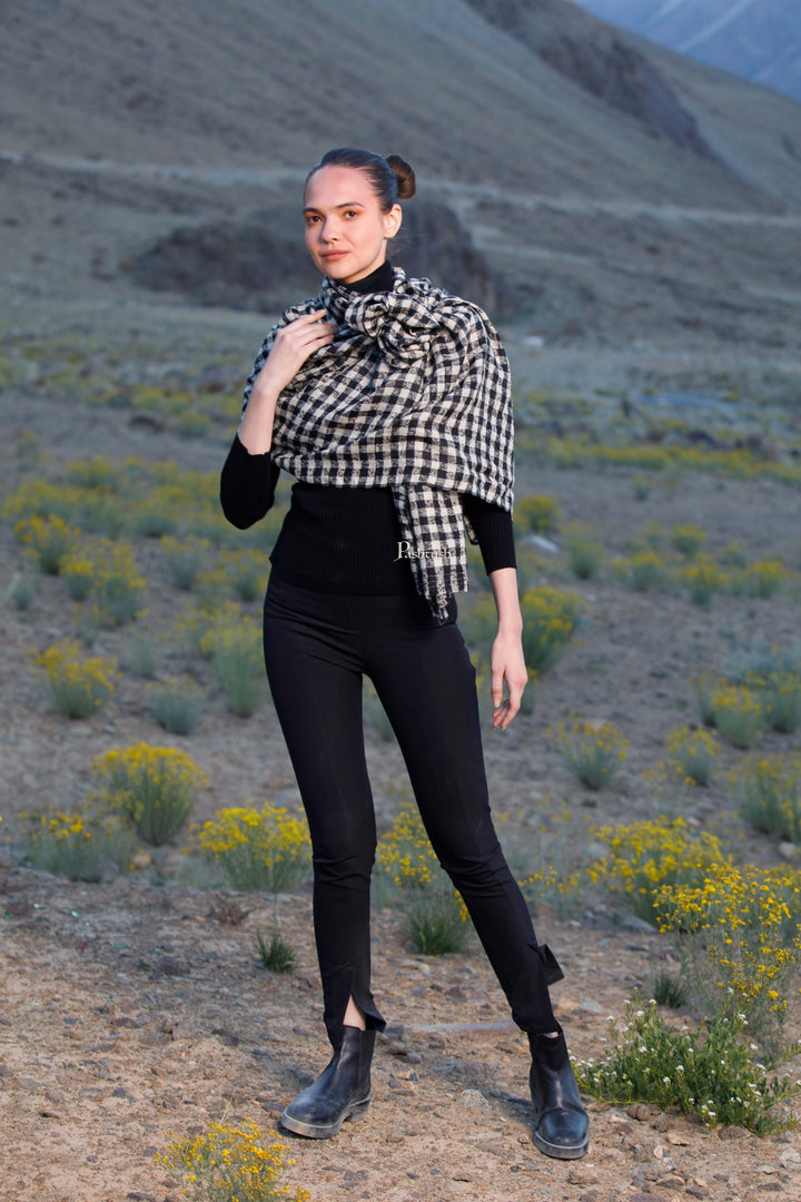 Pashtush India Womens Stoles and Scarves Scarf Pashtush Womens Stole, Fine Wool, Soft, Light Weight and Warm, Checkered Black