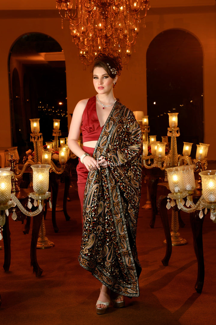 Pashtush India Womens Dupatta Pashtush Womens Velvet Dupatta, Bridal Collection, With Silky Embroidery