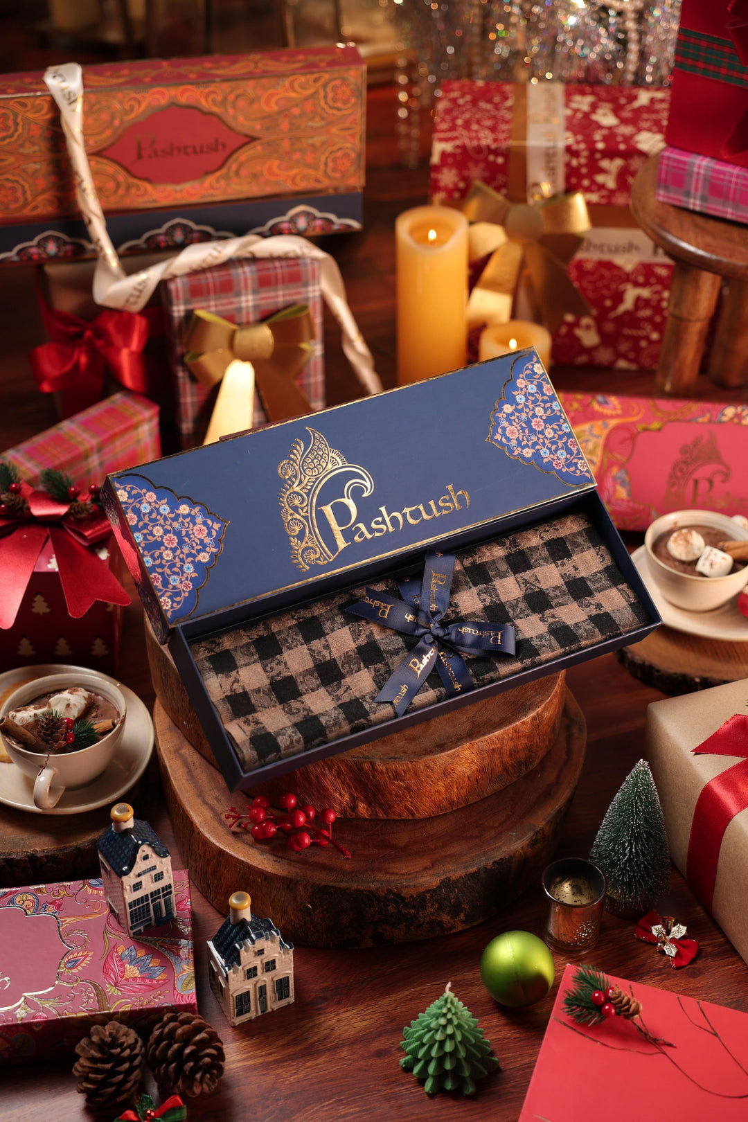 Pashtush India Gift Pack Pashtush Woven Mens Stole, Check-Stripe Design, Mens Muffler, Warm Cashmere Feel (Black)