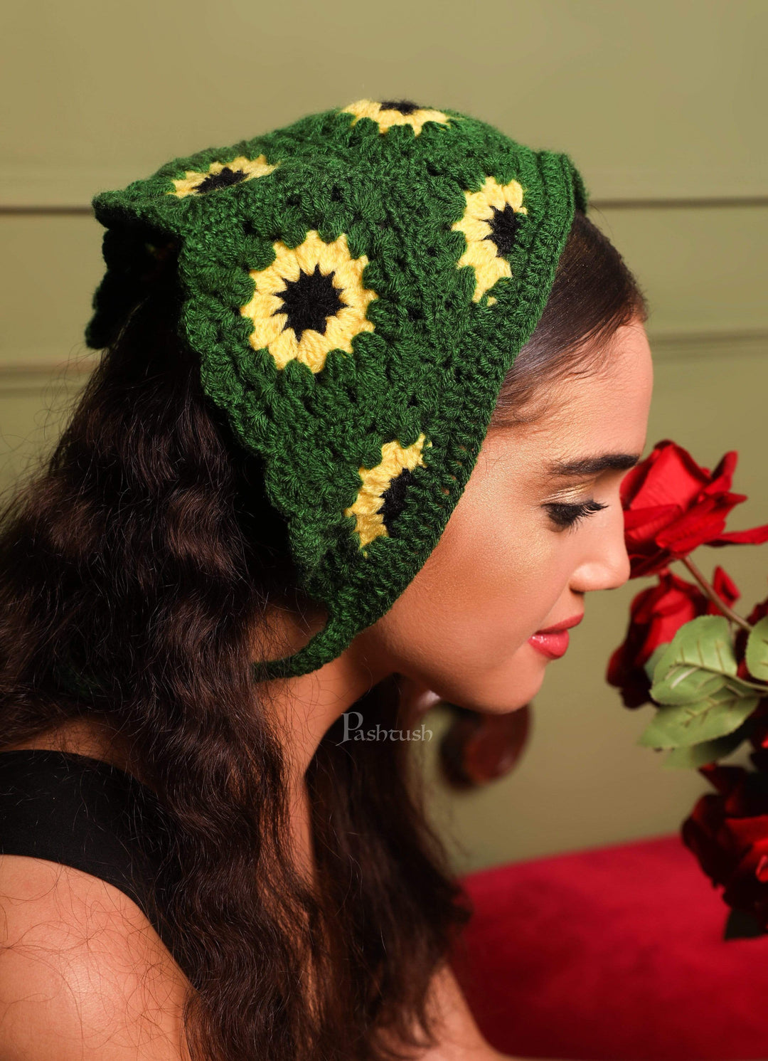 Pashtush India 0 Pashtush Soft 100% Hand Knitted Sunflower Bandana Olive Green